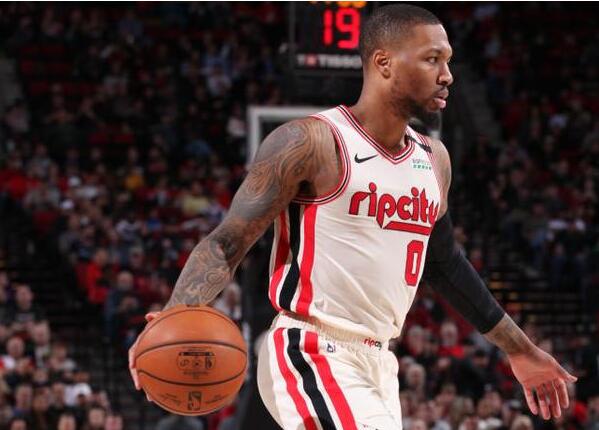 开拓者主场胜热火 利拉德33+8上演节奏大师