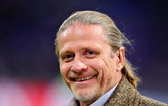 英超名宿：:梅西身体不如C罗 很难适应英超的比赛对抗