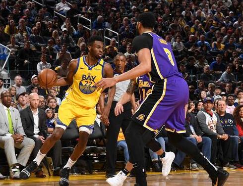 维金斯勇士首秀好评连连