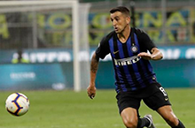 贝西诺:更衣室中的相互对视、互相鼓励