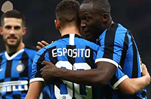 意大利足球名人堂 国米卢卡库入选