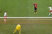 法甲联赛雷恩主场2-1击败尼姆 尼昂头球破门完成绝杀