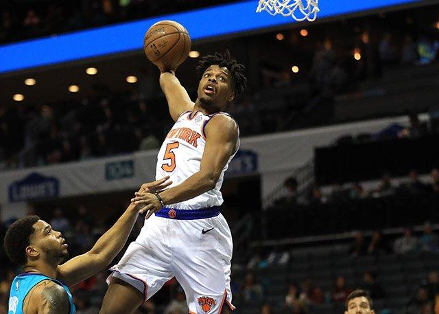 小史密斯因脑震荡缺席比赛