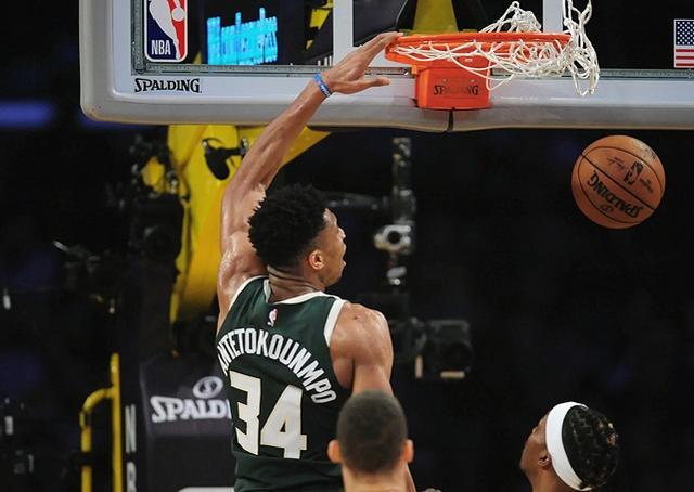 字母哥将因左膝轻微扭伤