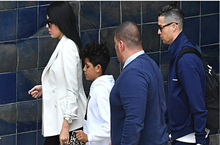 C罗连夜飞到葡萄牙 将留在母亲身边陪伴