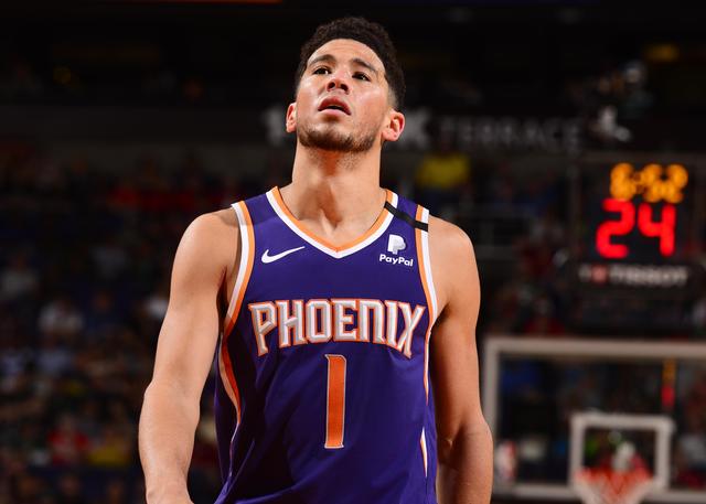 布克手感太火引包夹