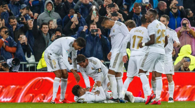 美股再次熔断 西甲停赛将接受核酸检测