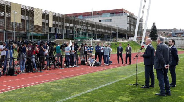 西足协主席抨击西甲球员病毒检测：可耻，不爱国