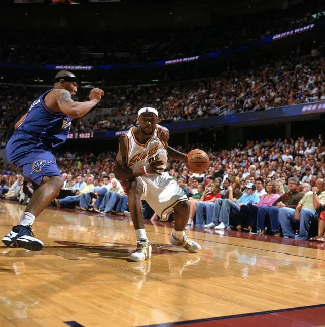 詹姆斯经典的比赛回顾二