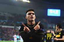 八名潜在新援已就位，巴萨只剩最后两名球员需要争取