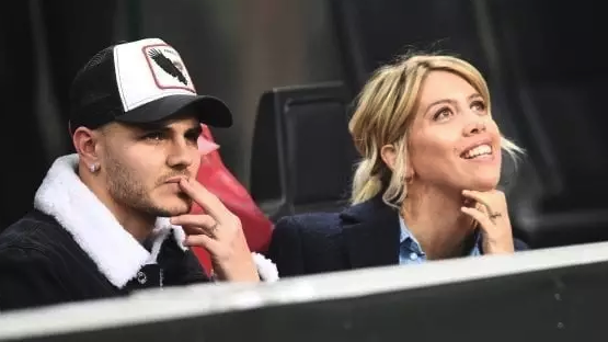 旺达悠闲带着孩子在科莫湖游玩，前夫表示你这是不怕死吗