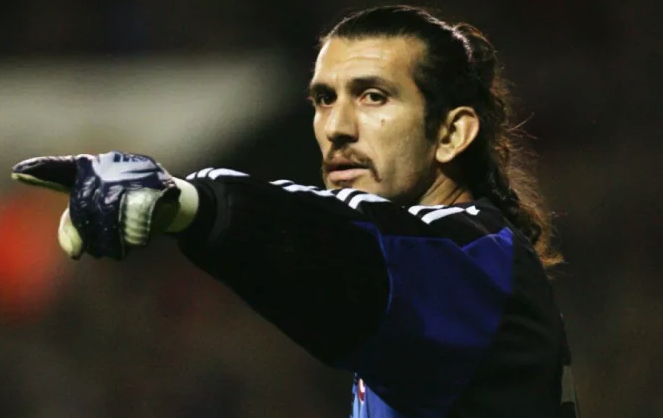 土耳其前国门鲁斯图感染疫情,现在情况比较悲观,可能命不久矣