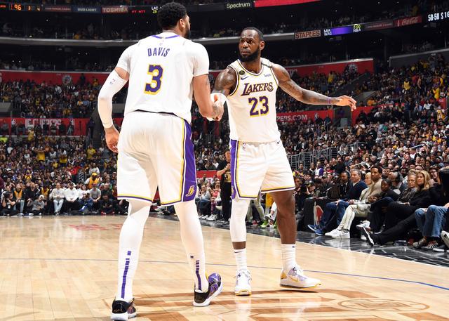 圆桌会议聊聊湖人队的优点以及缺点，谈谈未来发展的前景