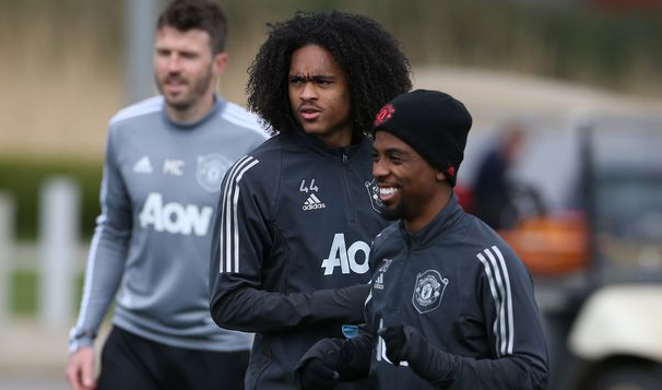 钟塔西:我一直是C罗的球迷,第一次见鲁尼觉得不可思议