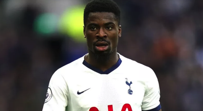 罗腾表示不屑于奥利耶的言论,表示来巴黎的人其实都是为了利益