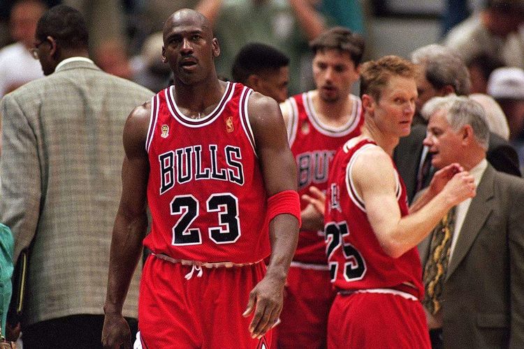 薪火相传，其中的篮球热血永恒不灭，致敬乔丹，科比，詹姆斯