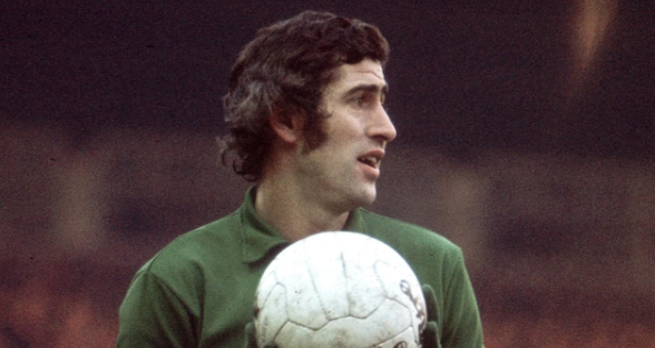 英超豪门官宣1噩耗！78岁世界杯冠军去世