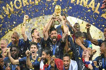 拿过欧冠和世界杯冠军的主帅,史上仅两人