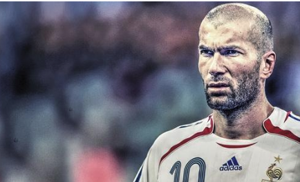 06世界杯齐达内到底有没有违规,当时裁判现身说法