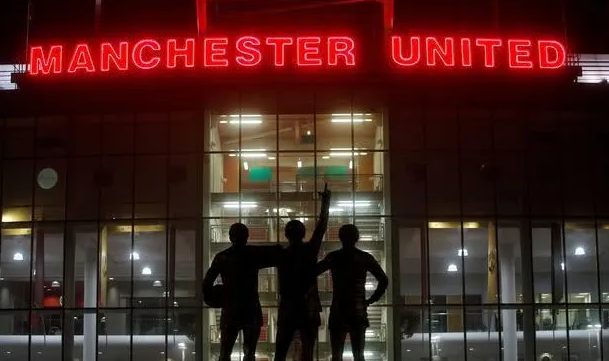 英超某豪门因疫情每周损失900万镑,或将贷款1亿镑以渡过难关