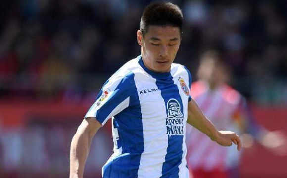 武磊续约西班牙人概率大,或放弃英超,一坏消息让武磊遭遇重创