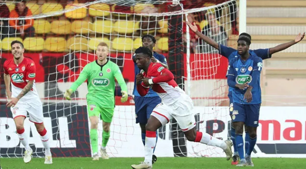 凯塔嘲讽表示皮克不可能成为主席，拿自己去巴萨为赌约