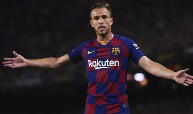 尤文为了得到阿图尔，不惜用五名球员作为交换