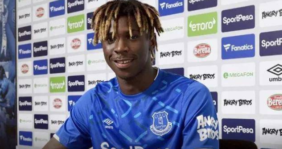 基恩不仅违反隔离规定,还办特殊派对