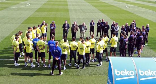 卫生部部长伊拉避谈复赛 若恢复比赛巴萨考虑罢赛!