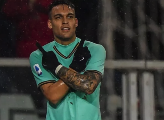 劳塔罗排面十足,9000万加上各种夸张条件