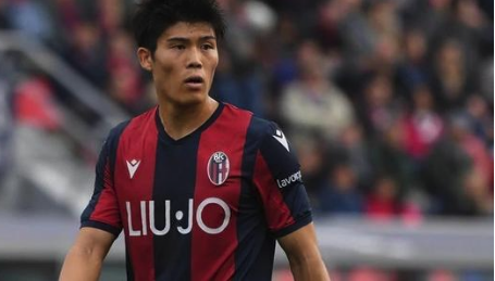 富安健洋标价过高，罗马需要付出惨痛代价