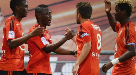 纵观本赛季法甲，巴黎和洛里昂捡了一个大便宜