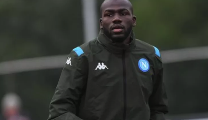 利物浦碾压曼联，库利巴利更是倾心前者球队