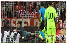 内马尔双响+特狮神扑!梅西上次闯入欧冠决赛,已过去整整五年!