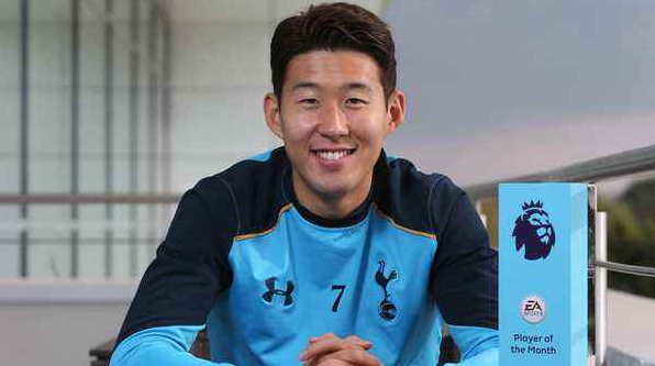 英超热刺球员孙兴慜归队集训，此前以全营第一成绩结束韩国军训