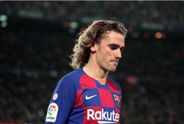 巴萨为了欧冠豁出老本,卖血续约梅西搭档