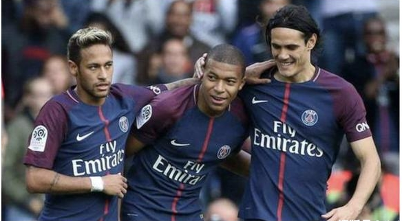 伊卡尔迪也是抵不住巴黎的金钱轰炸,最终还是放弃了国米