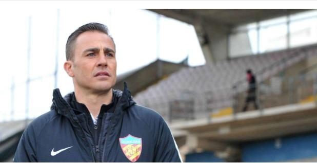 卡纳瓦罗想家了,表示在撑两年多就可以回家执教了