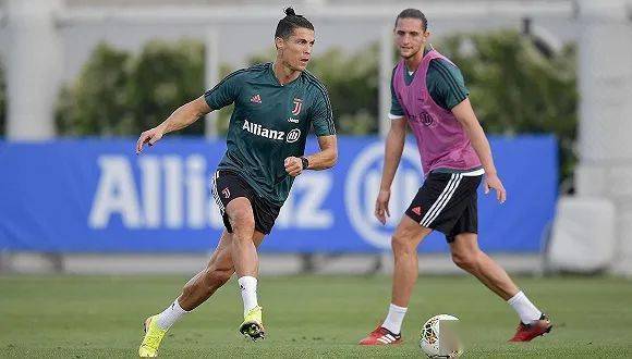 C罗敛财无人能敌，集体项目收入最高的选手