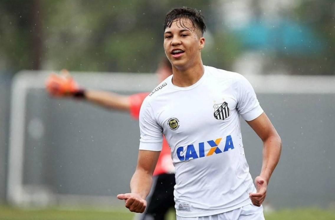 小内马尔被多家豪门紧盯,切尔西依旧是新星之王