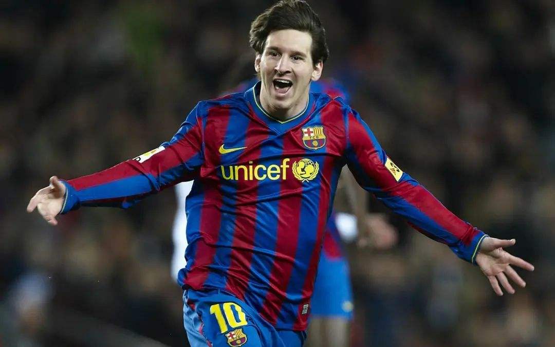 是梅西太强，还是巴萨高层太水，数亿巨资也没找到未来核心