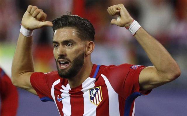 700球的梅西还是掩饰不了失望,或许冠军才是他真正想要的吧