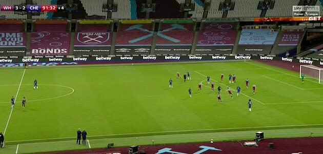 切尔西名将因为跑得太慢遭怒批，全力往回跑。六岁的孩子都知道这个