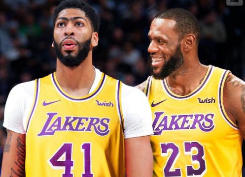 湖人的每个球员都会出厂，所有的球员都在备战季后赛