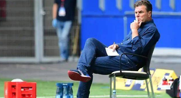 汉堡诸事不顺,将帅全撤,金主灰心撤资,未来黯淡无光