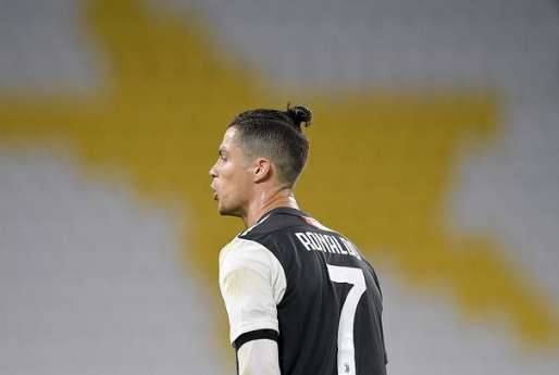 C罗正式超越梅西,意甲冠军也是唾手可得