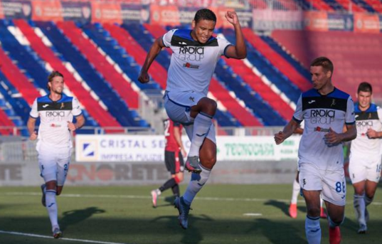 意甲黑马十连胜，遇到这支球队却打得异常艰辛