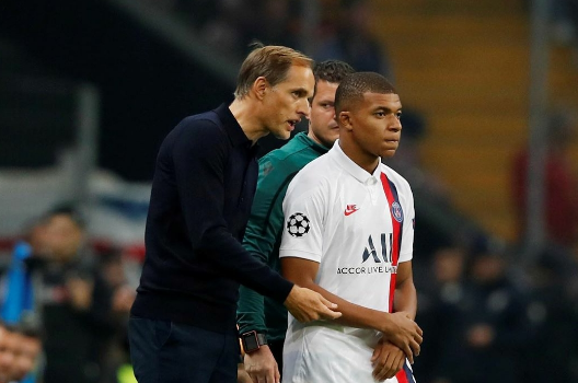 巴黎找到姆巴佩替代品，多出一年经验还便宜简直血赚