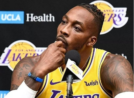 湖人内线王者归位，放弃剩余薪资点燃洛杉矶