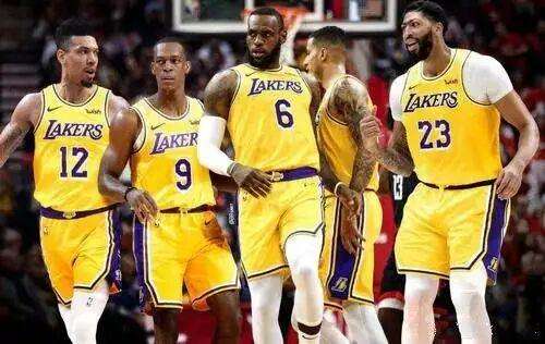 湖人17人晒复赛大名单，这些人一个没少